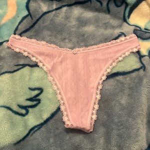 Victoria’s Secret Thong L